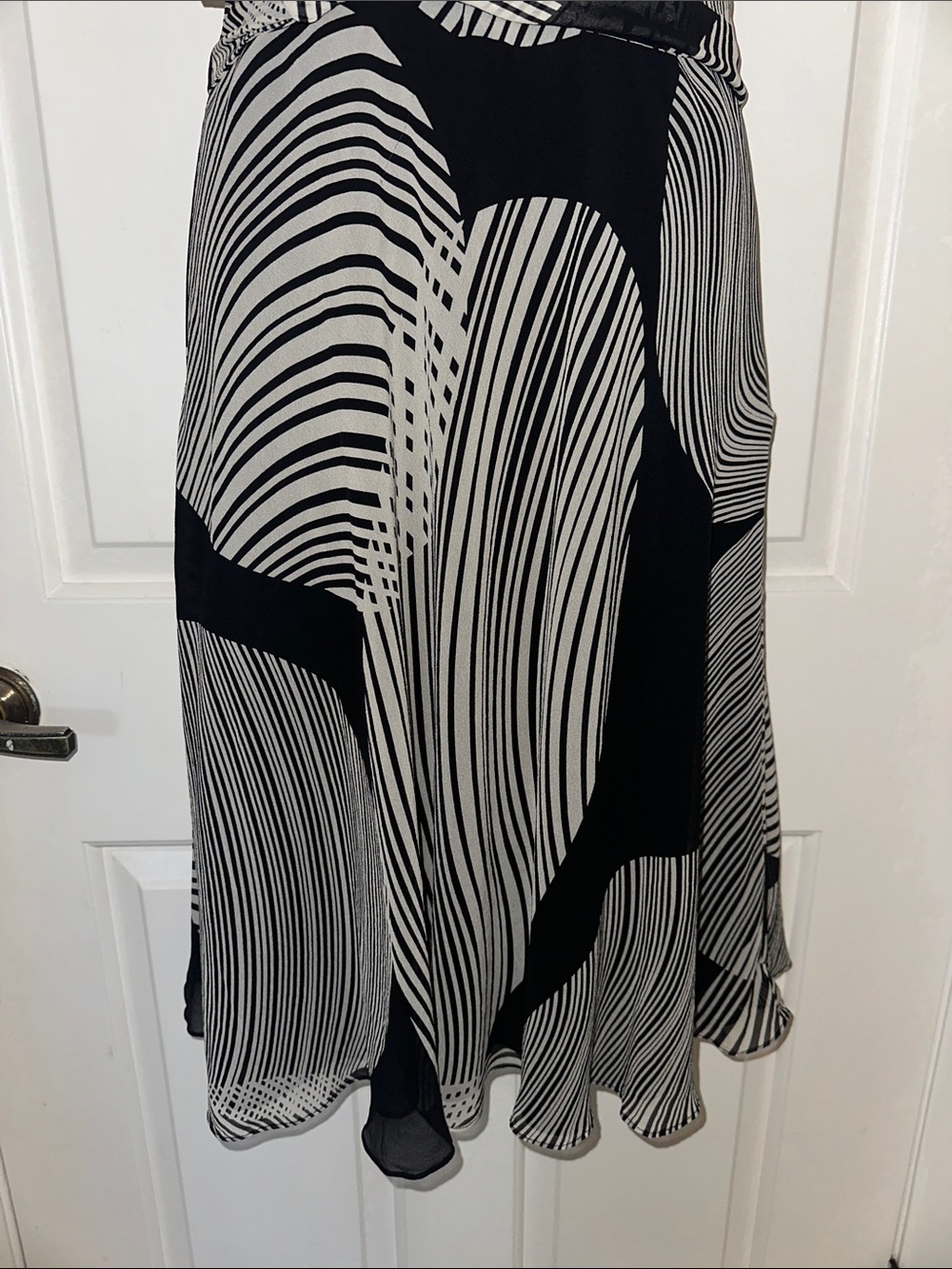 Ann Taylor Flowy Silk Dress - Picture 5 of 13